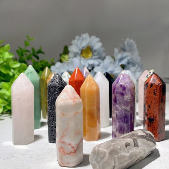 2.1"-2.5" Mixed Crystal Points Bag Bulk Wholesale