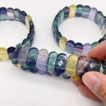colorful-rainbow-fluorite-elastic-bracelet-wholesale-508291