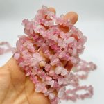 deep-pink-madagascar-rose-quartz-chip-bracelet-wholesale-wholesale-crystals-305928