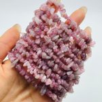 purple-rose-quartz-chip-bracelets-wholesale-664281